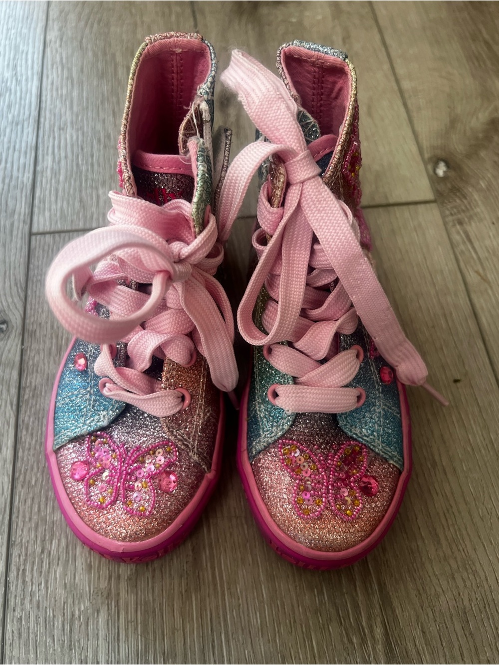 Lelli Kelly Pink Glitter Butterfly Lace-Up sneakers
